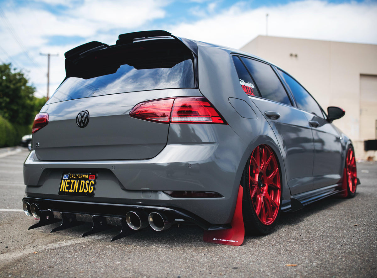 2015-2020 Volkswagen Golf GTI V2 Side Skirt Extensions