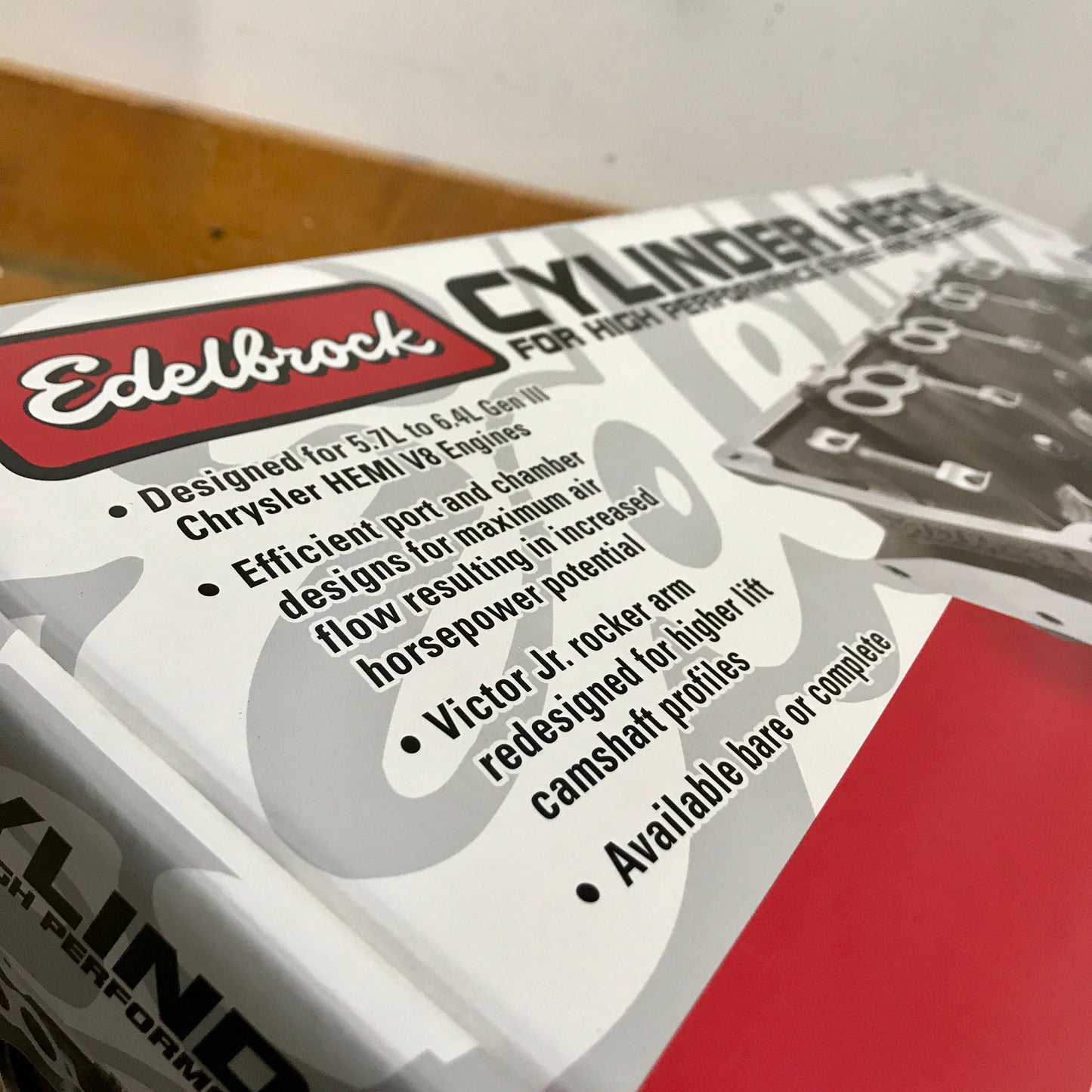 Edelbrock 73cc Performer RPM Cylinder Head 2006-2023 Challenger/Charger 6.1L/392/6.2L - Speedlogix