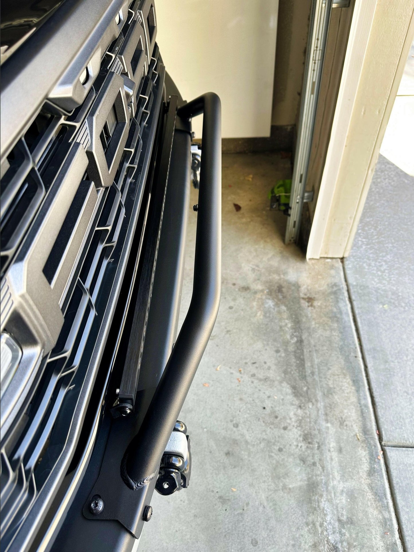 2021+ Ford Bronco Modular Bumper 30in Light Bar - Speedlogix