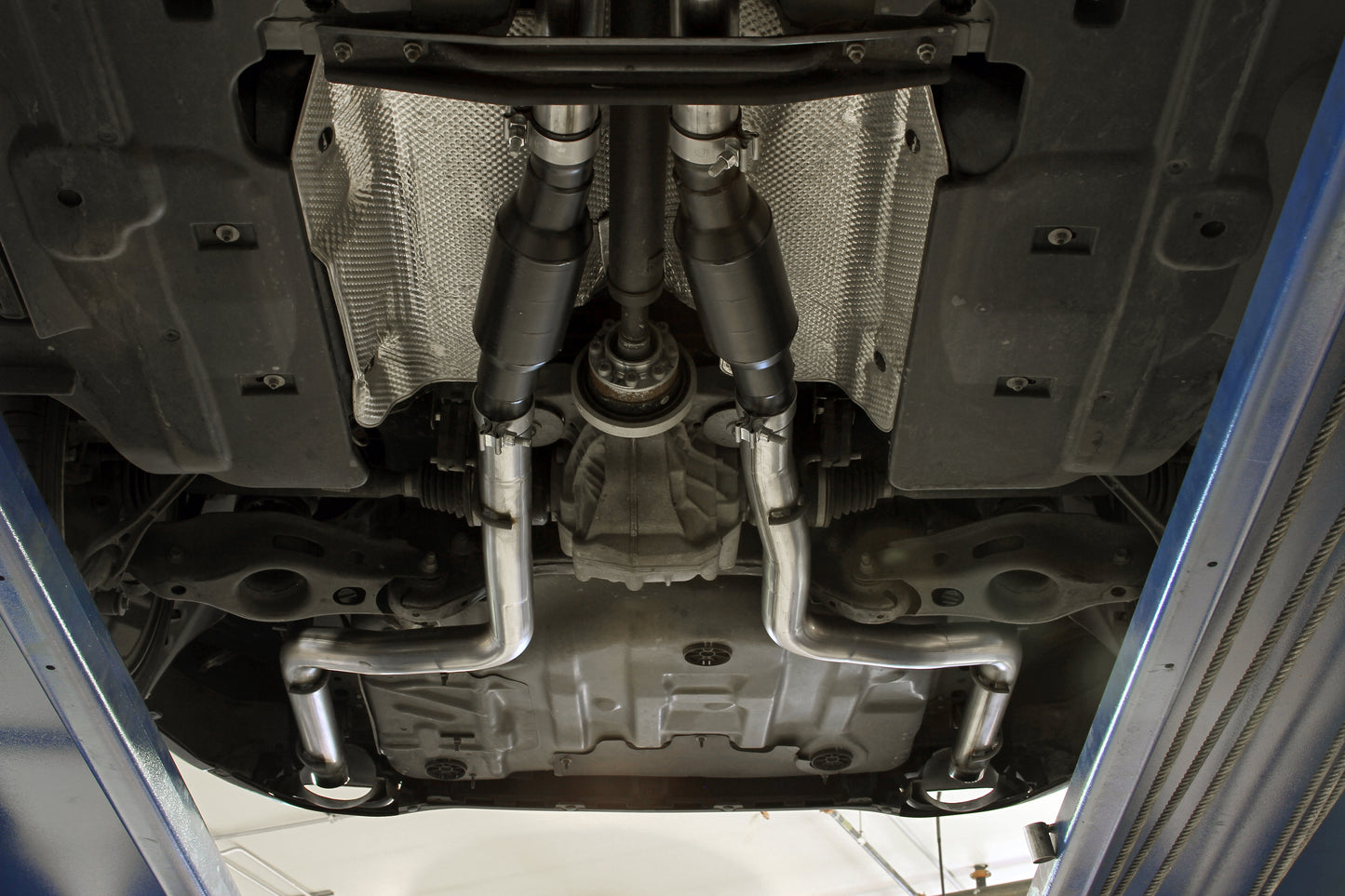 Flowmaster Outlaw Cat-Back Exhaust 2015-2016 Charger 5.7L - Speedlogix