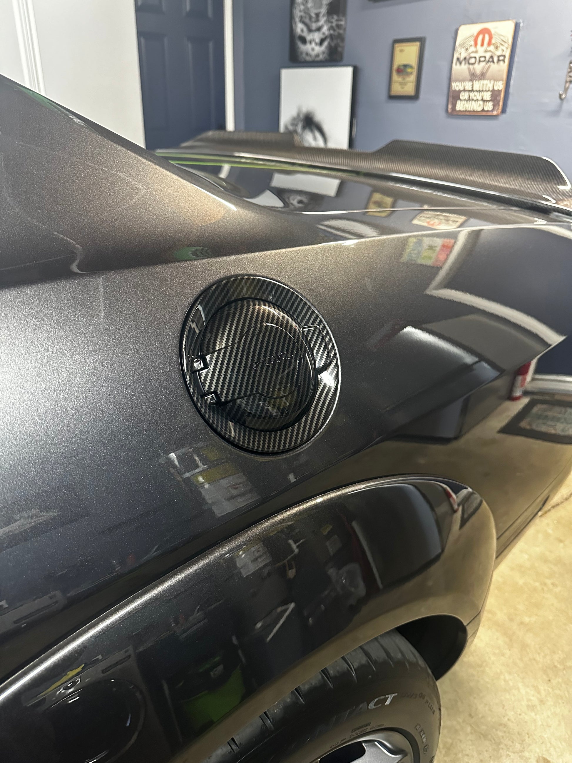 Speedlogix Fuel Door Cover (Carbon) 2008-2023 Challenger - Speedlogix
