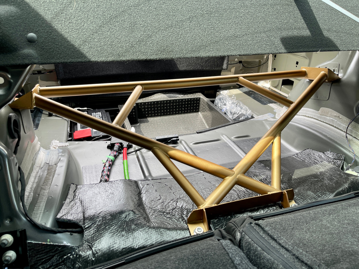 Speedlogix 4-point Xtreme Rear Brace 2005-2023 Challenger/Charger - Speedlogix