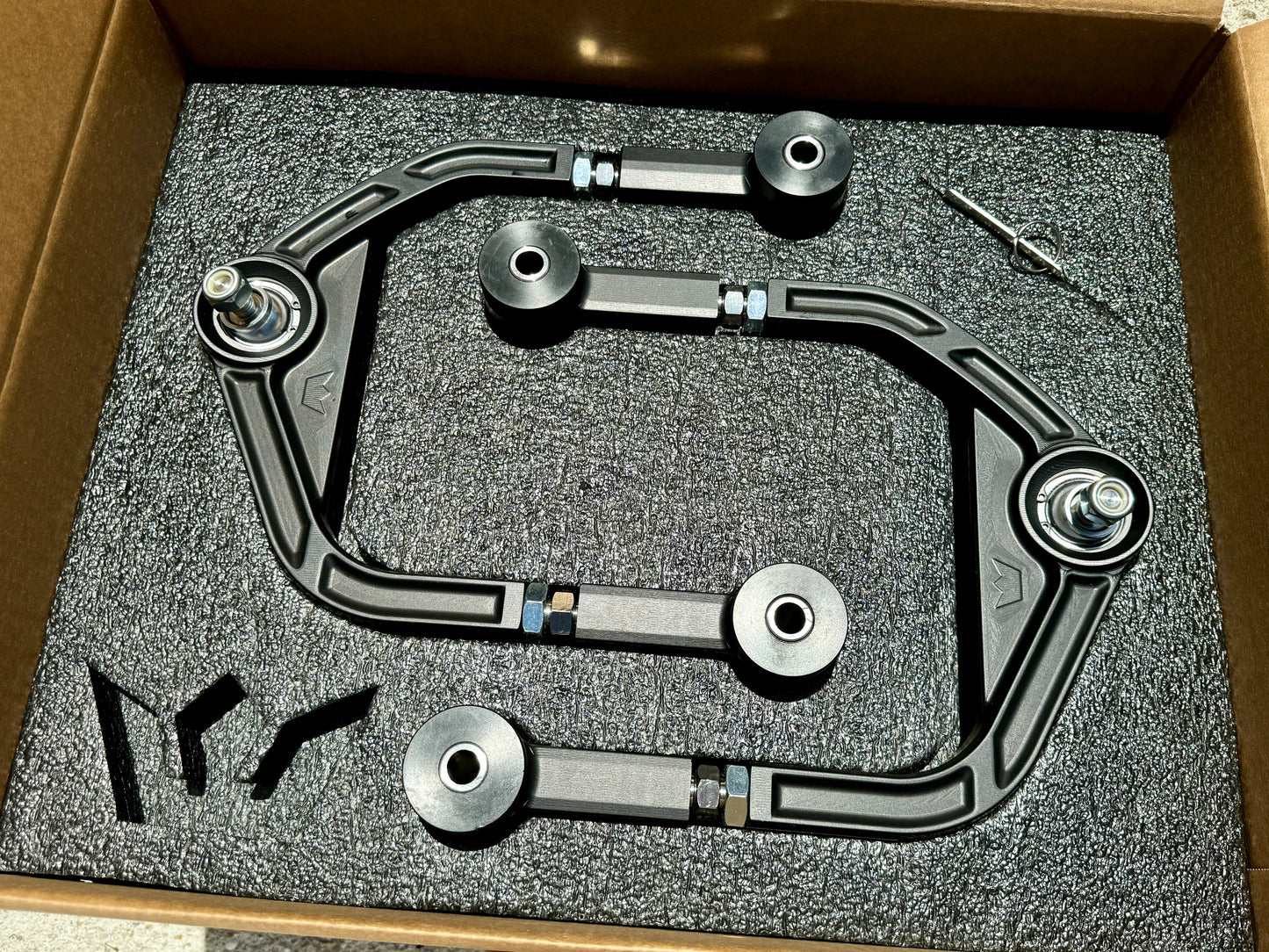 Speedlogix Adjustable Billet Front Control Arms 2011-2023 Challenger/Charger - Speedlogix