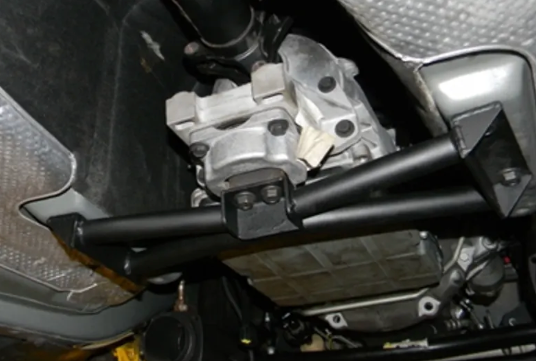 Speedlogix Transmission Cross-Member 2005-2014 Challenger/Charger V8 Auto - Speedlogix