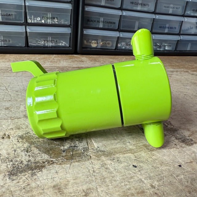 Blemished/Discounted Speedlogix Oil Catch Can 2005 - 2023 Challenger/Charger 392 - Speedlogix