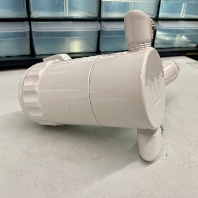 Blemished/Discounted Speedlogix Oil Catch Can 2005 - 2023 Challenger/Charger 392 - Speedlogix