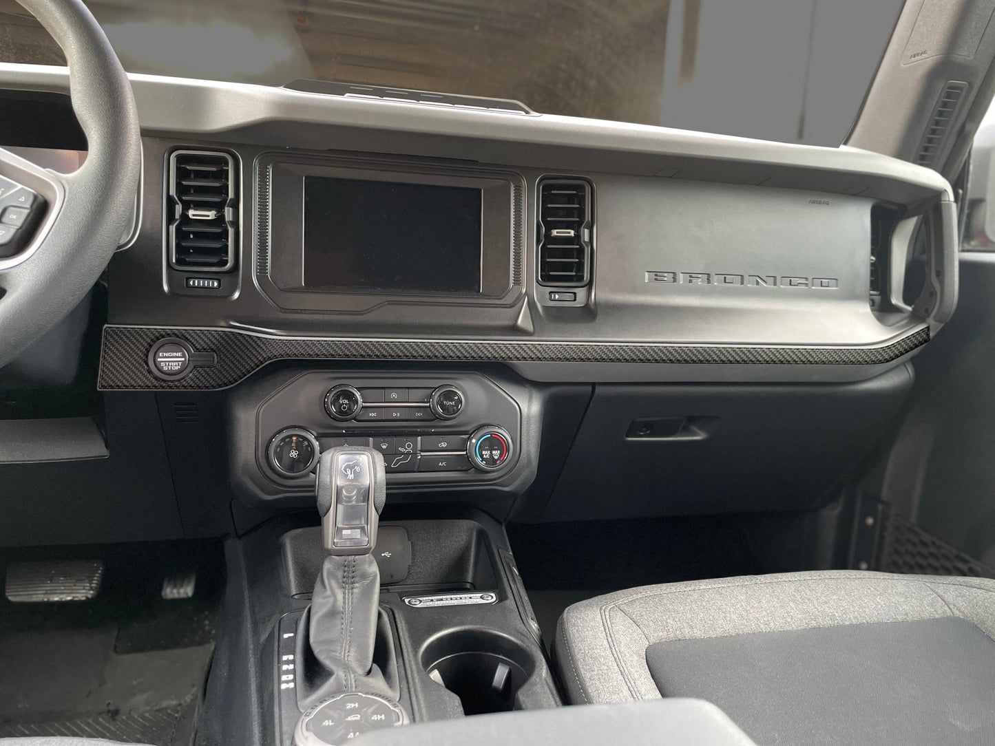 Center Dash Accent Overlays Fits 2021 - 2026 Ford Bronco - Speedlogix