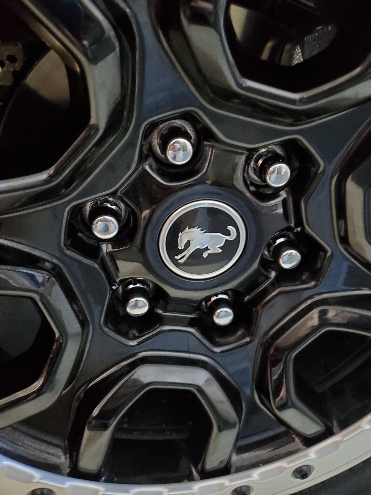 Gorilla 24 Chrome Locking Lug Nuts 2020 - 2024 Bronco - Speedlogix