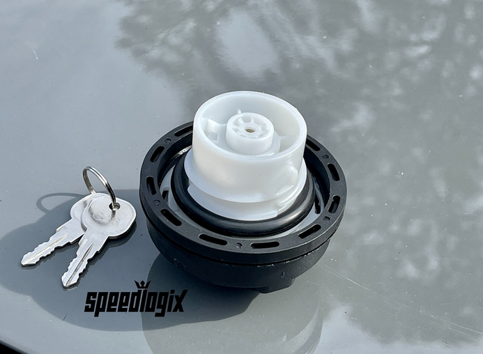 Speedlogix Locking Gas Cap 2008-2023 Challenger - Speedlogix