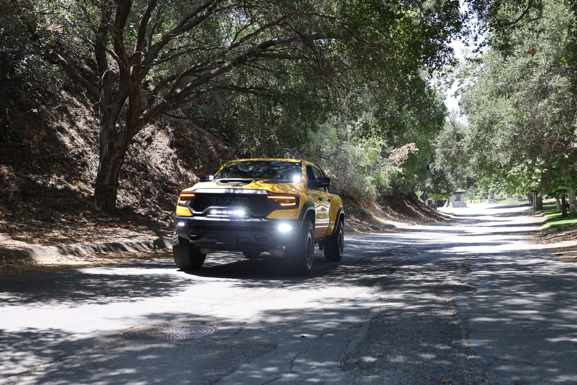 2021 - 2024 RAM 1500 TRX 23in Light Bar - PRO - Speedlogix