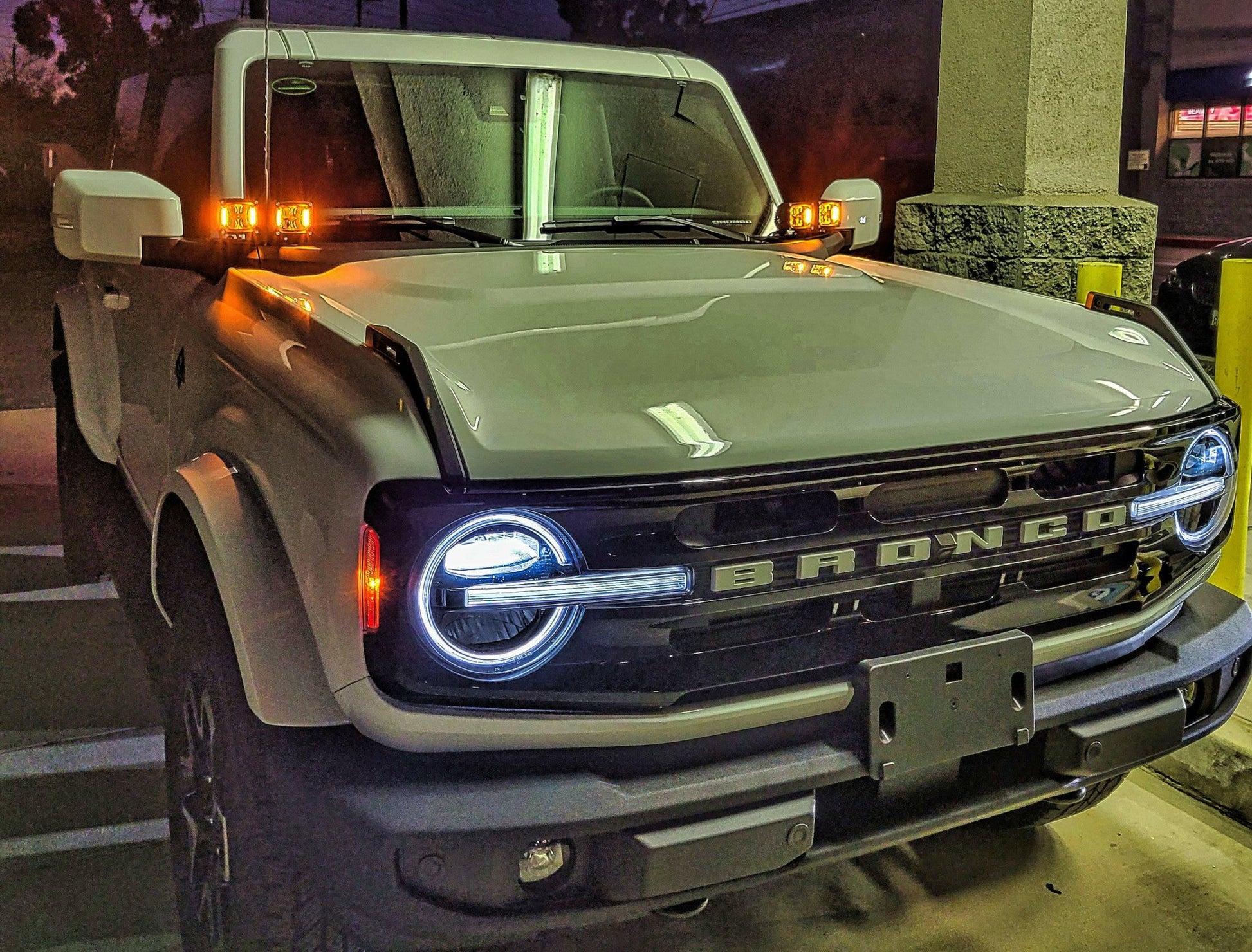2021+ Ford Bronco Hood Mount/Ditch Lights/Pillars - Speedlogix