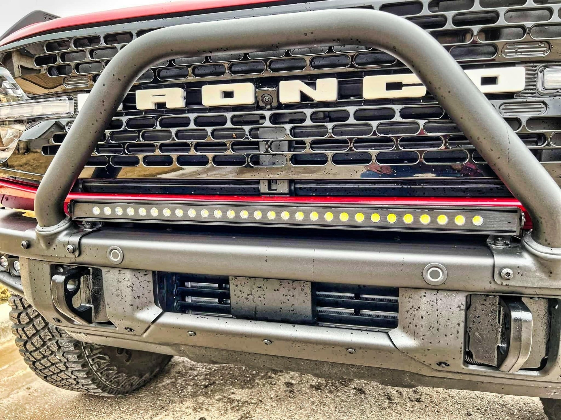 2021+ Ford Bronco Modular Bumper 30in Light Bar - Speedlogix