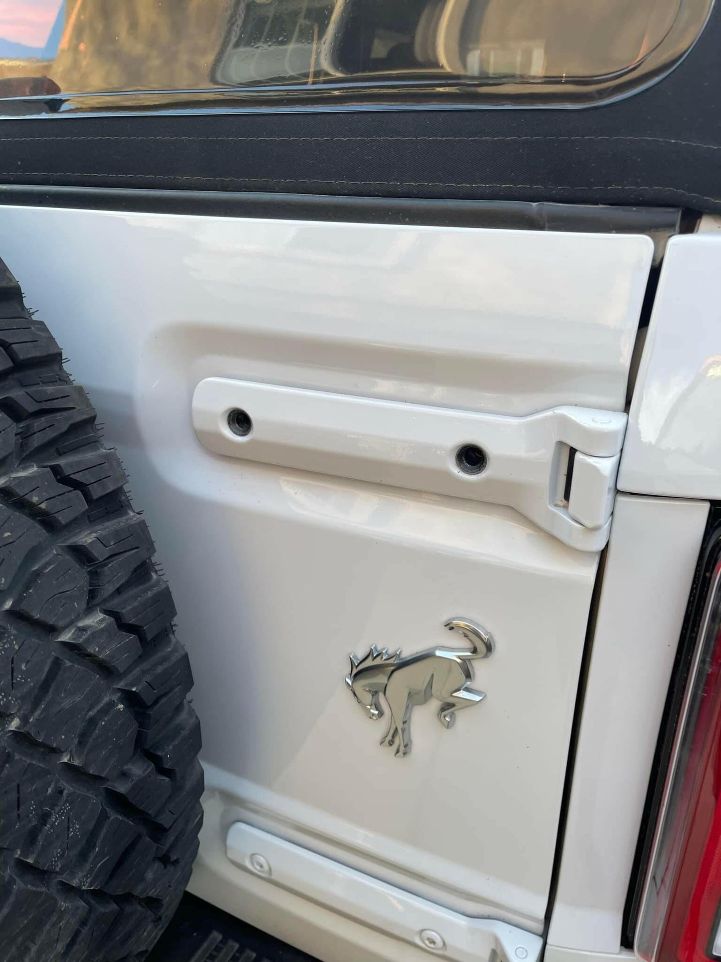 2021+ Ford Bronco Tailgate Hinge/Reverse/Chase Light Kit - Speedlogix