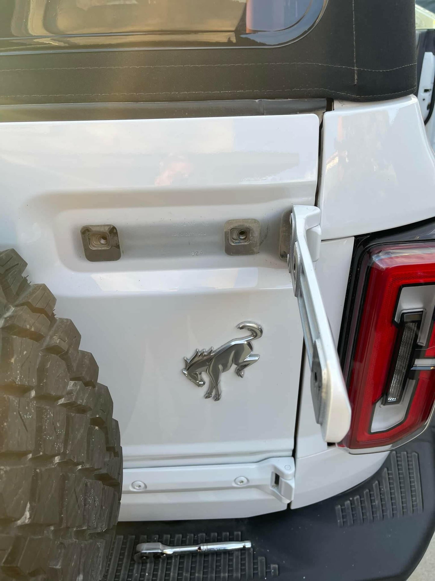 2021+ Ford Bronco Tailgate Hinge/Reverse/Chase Light Kit - Speedlogix