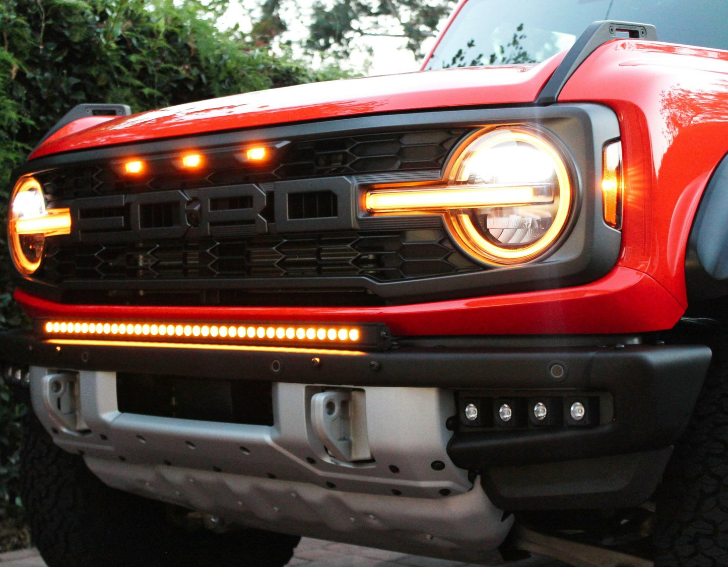 2022+ Ford Bronco Raptor 30in Light Bar - Slim - Speedlogix