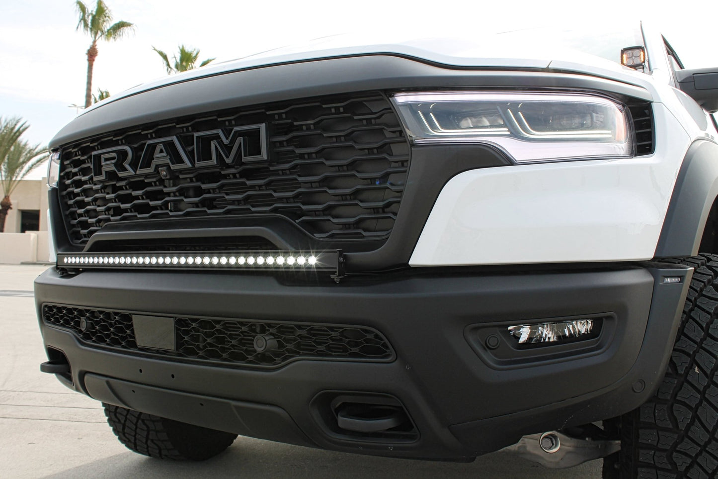 2025+ RAM 1500 RHO 40in Light Bar - Slim - Speedlogix