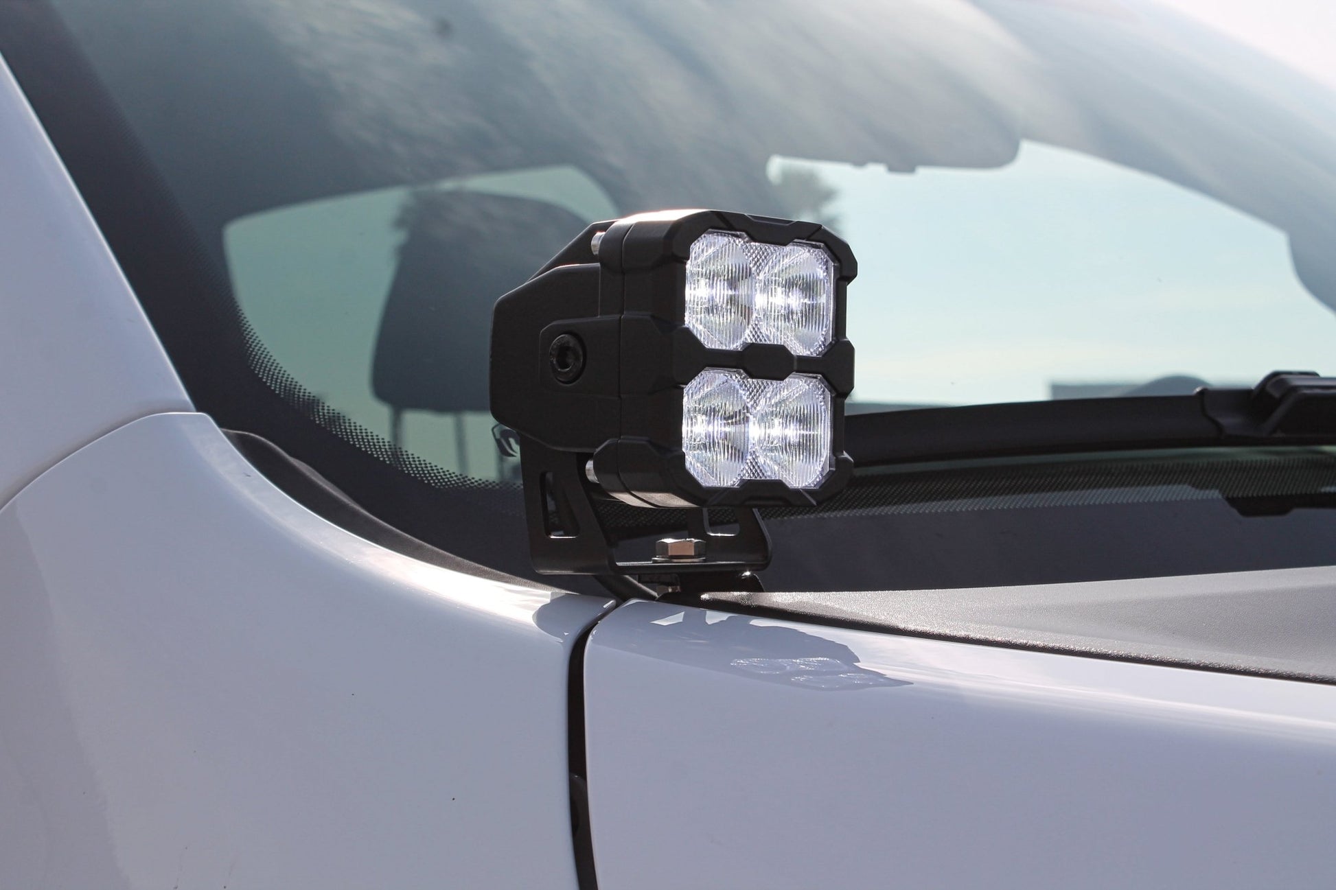 2025+ RAM 1500 RHO Hood Mount/Ditch Lights - PRO - Speedlogix