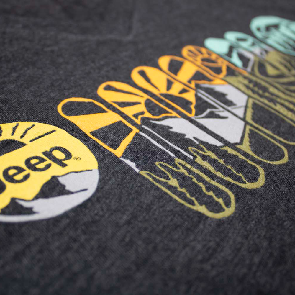 Ladies Jeep® Atomic Grille V-neck - Heather Black