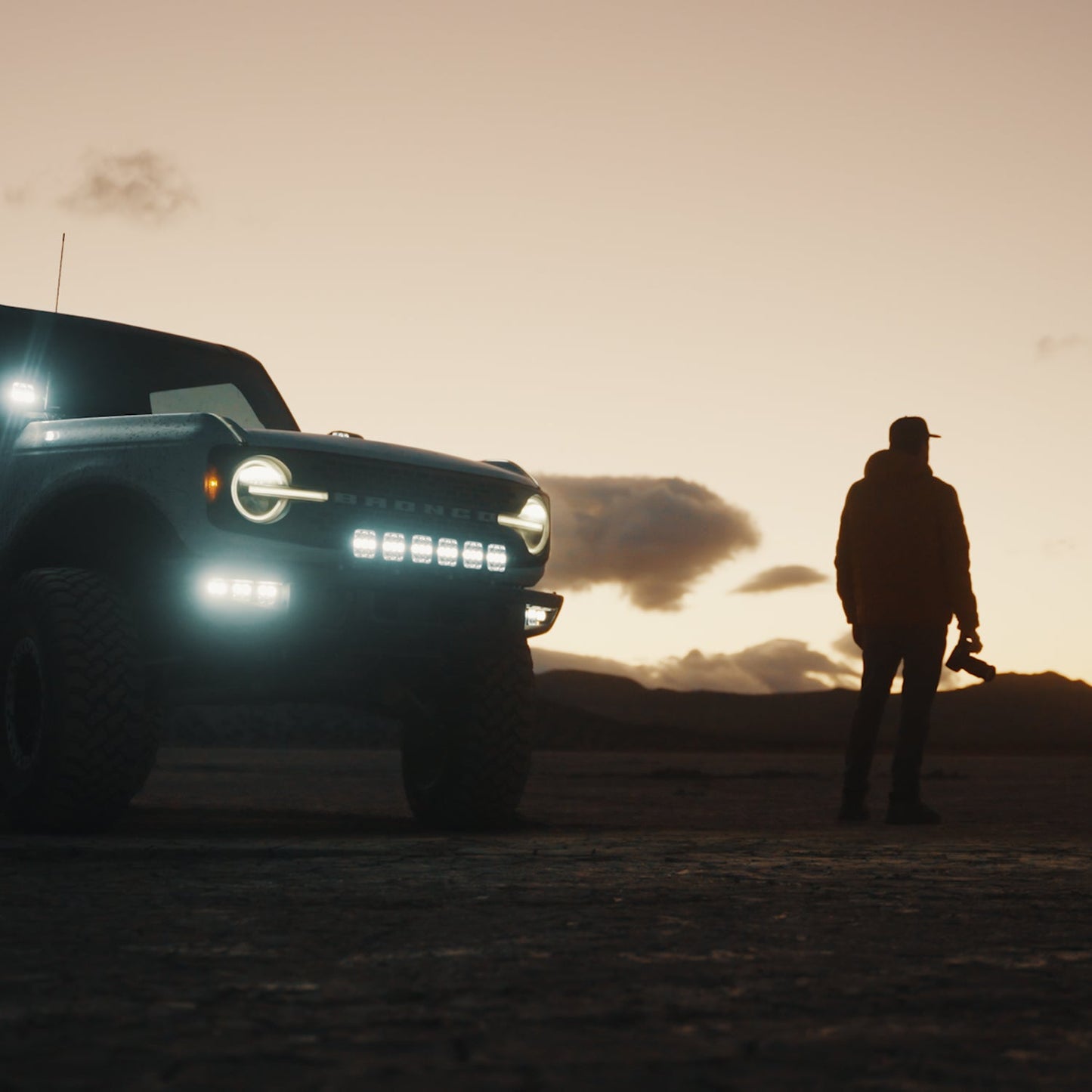 Front Bumper LED Light Kit - Ford Bronco 2021 +