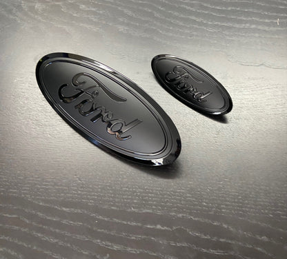 Explorer Gloss & Flat black Emblem set 2024-2026