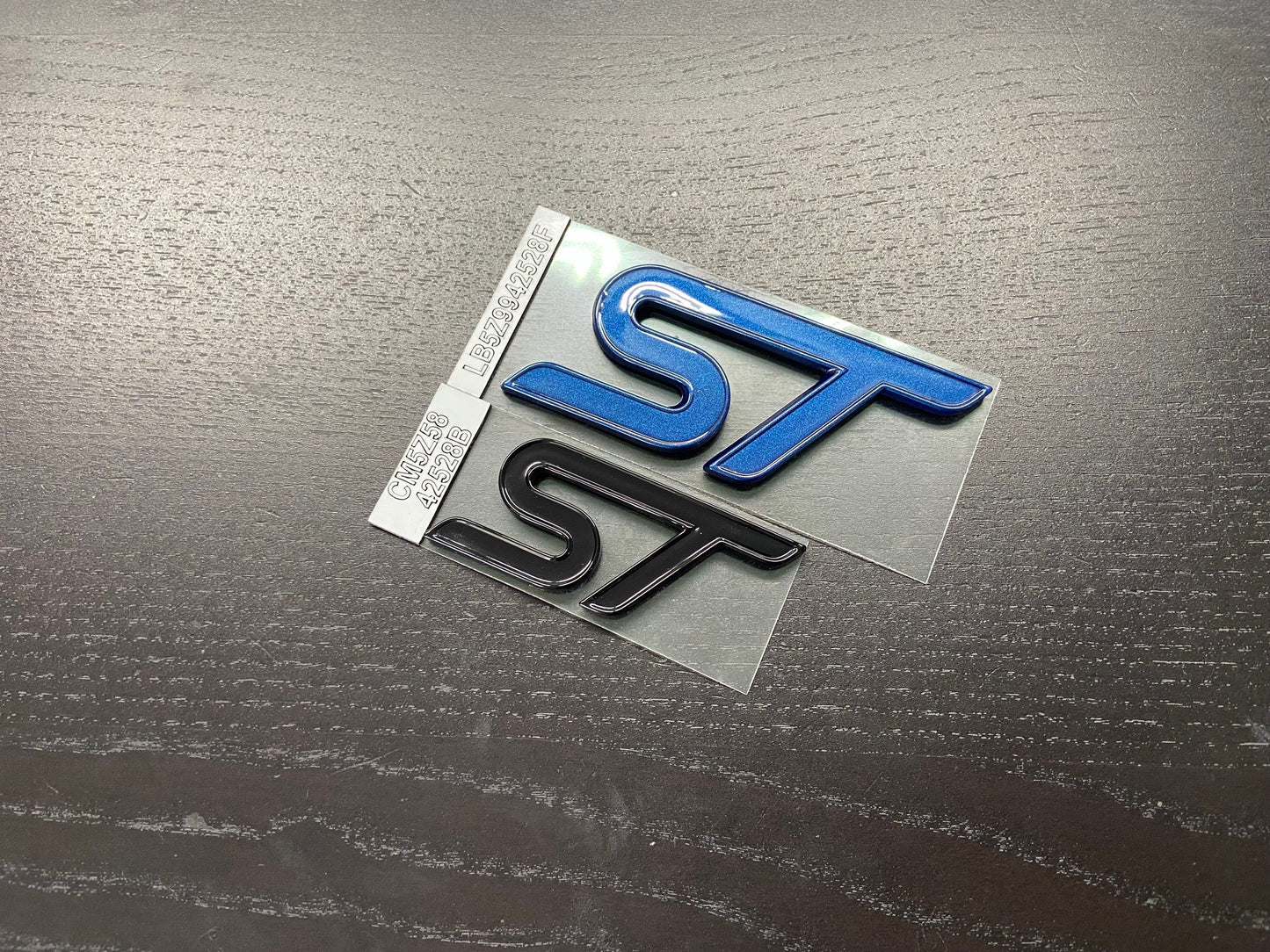 Explorer "ST" emblem set 2025-2026