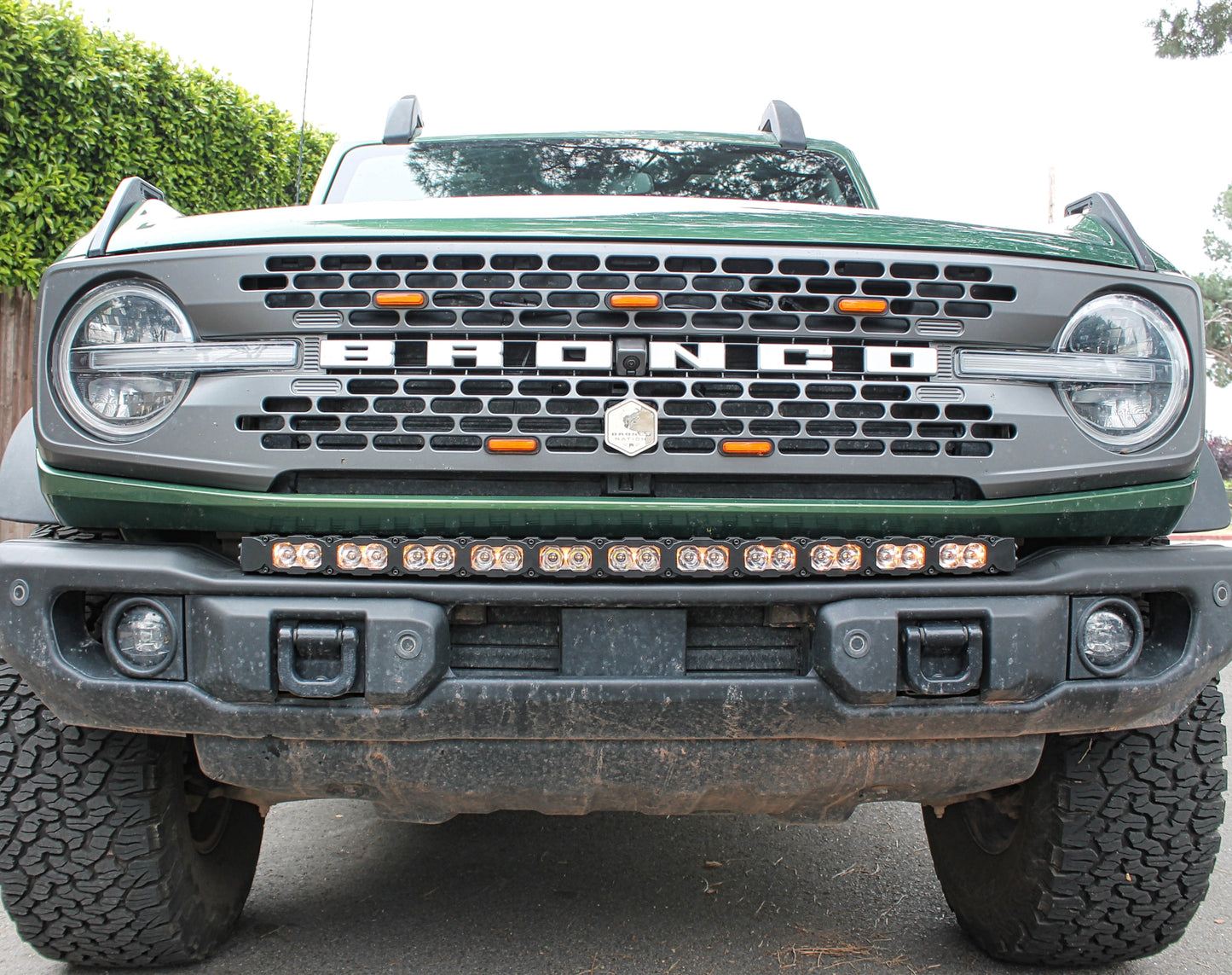 2021+ Ford Bronco Capable Bumper 40in Light Bar - PRO