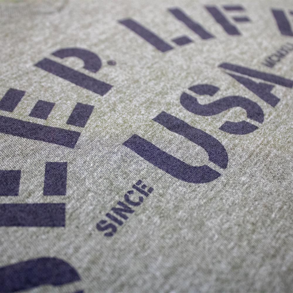 Ladies Jeep® Life V-neck - Military Green