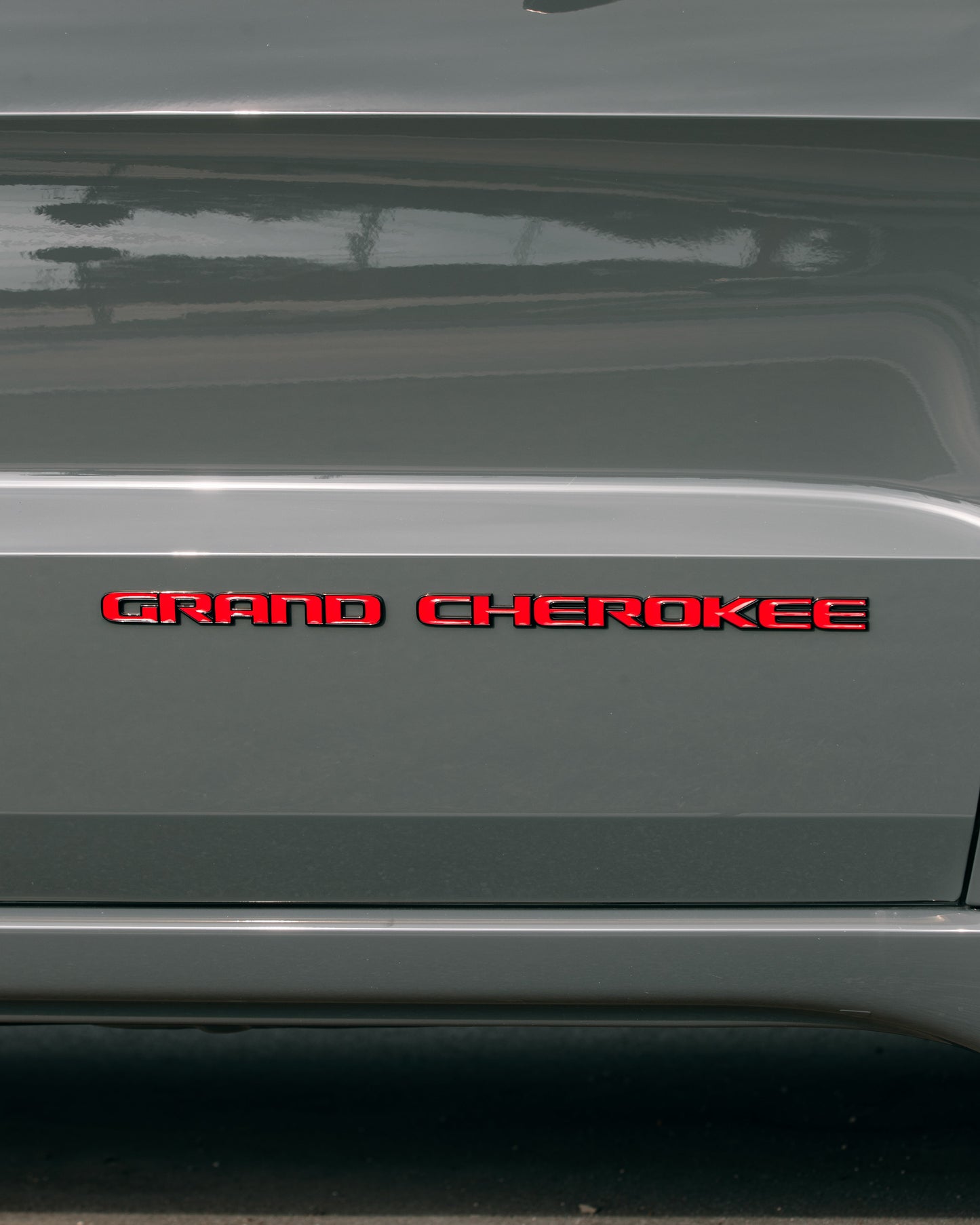 GRAND CHEROKEE Door Emblem Overlay Decal Set | Fits 2017–2022 WK2