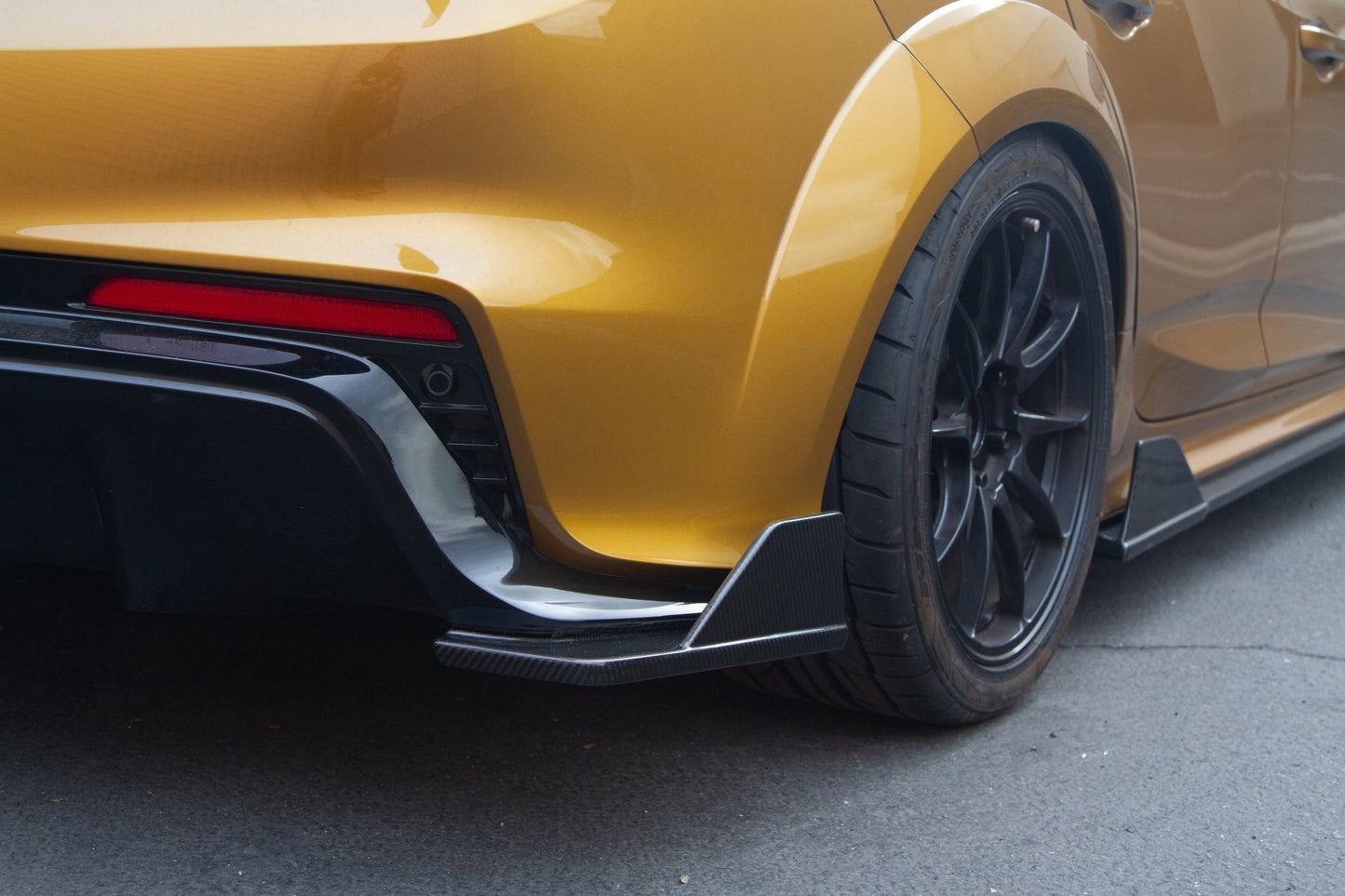 Acura DE5 Integra Type S Carbon Fiber Rear Bumper Skirts 2024 - Current - Speedlogix