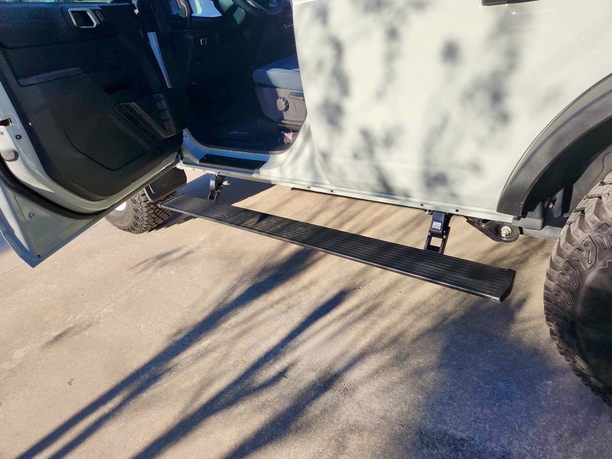 AMP PowerStep Running Boards 2021 - 2023 Bronco - Speedlogix