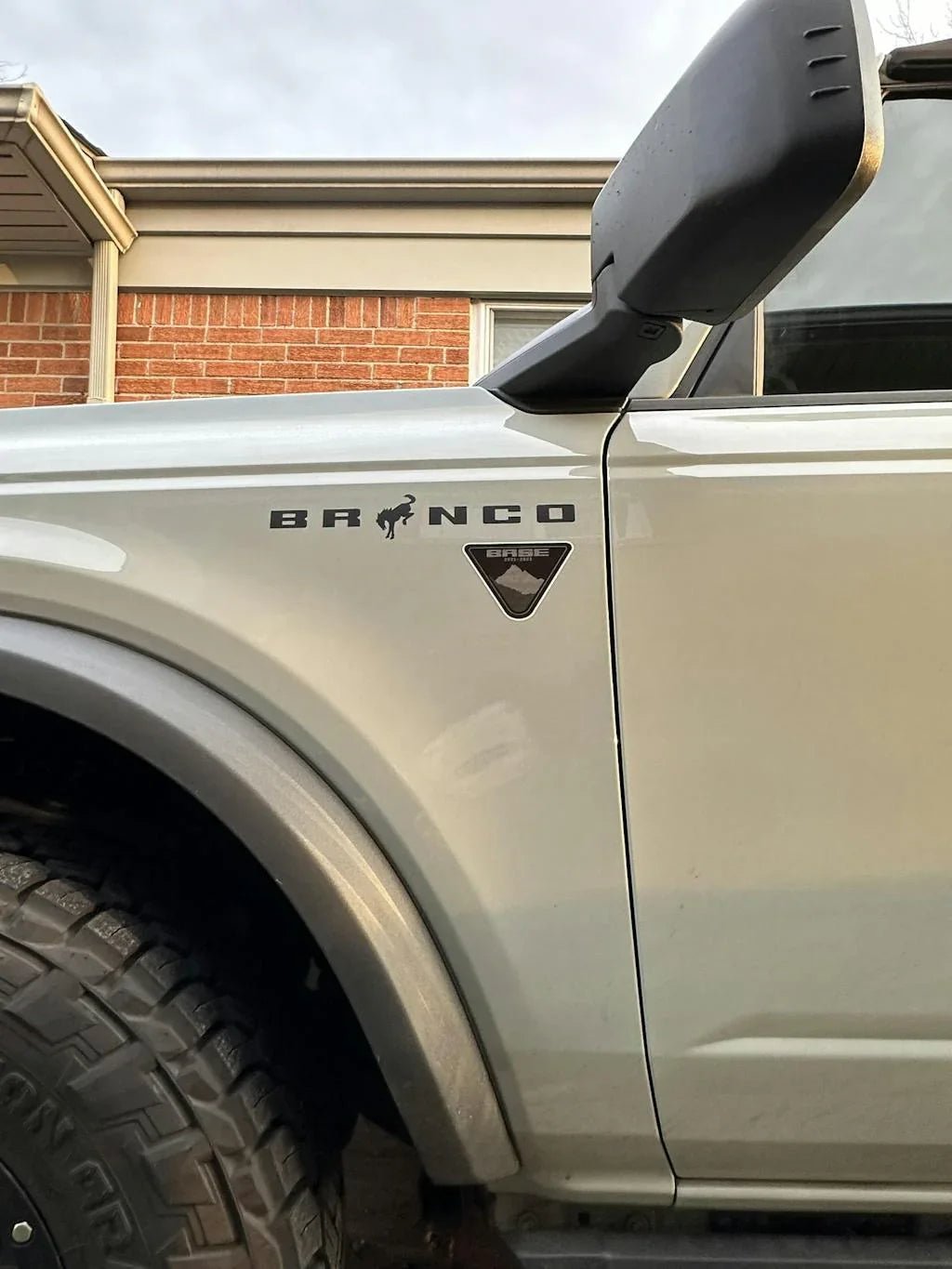 Base Fender Decal (RIP 2021 - 2023) - 2021 - 2023 Bronco Base - Speedlogix