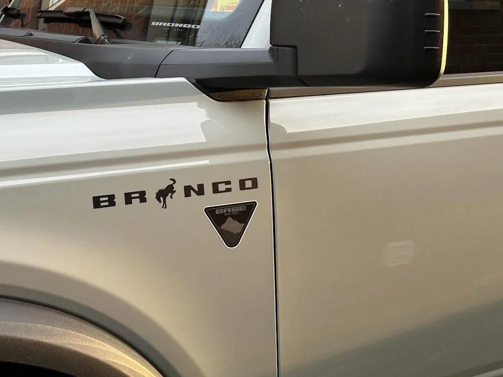 Base Fender Decal (RIP 2021 - 2023) - 2021 - 2023 Bronco Base - Speedlogix