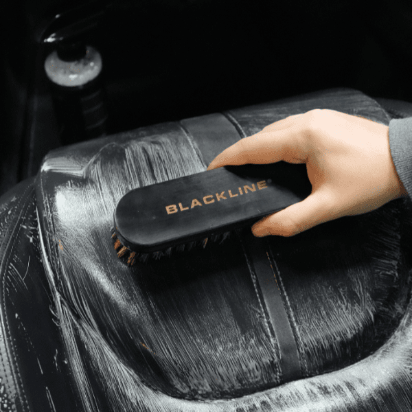 BLACKLINE® LEATHER BRUSH - Speedlogix