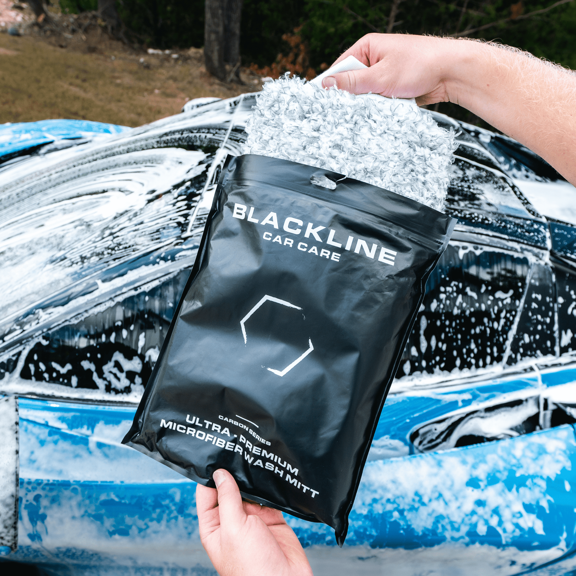 BLACKLINE® MICROFIBER WASH MITT - Speedlogix