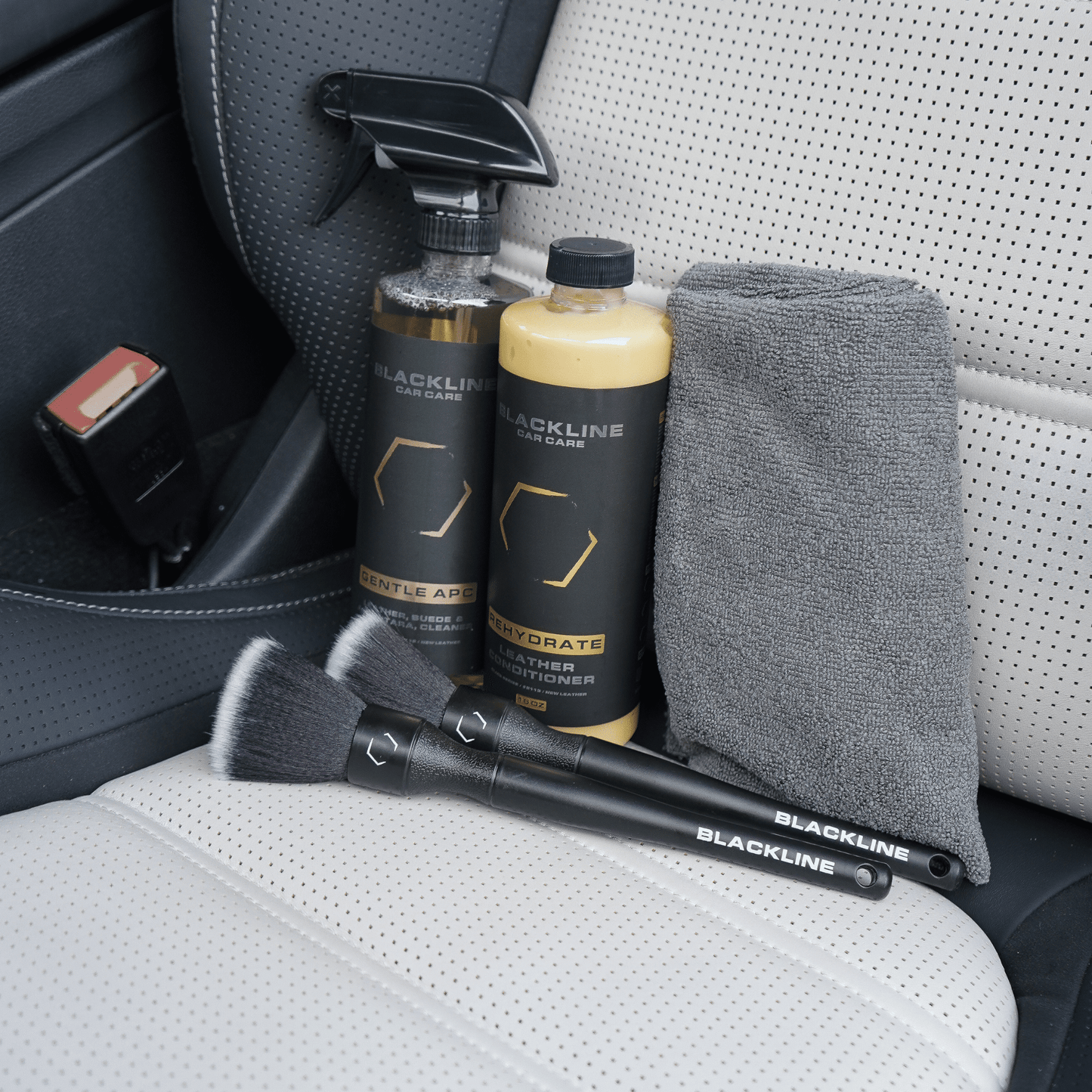 BLACKLINE® REHYDRATE LEATHER CONDITIONER - Speedlogix