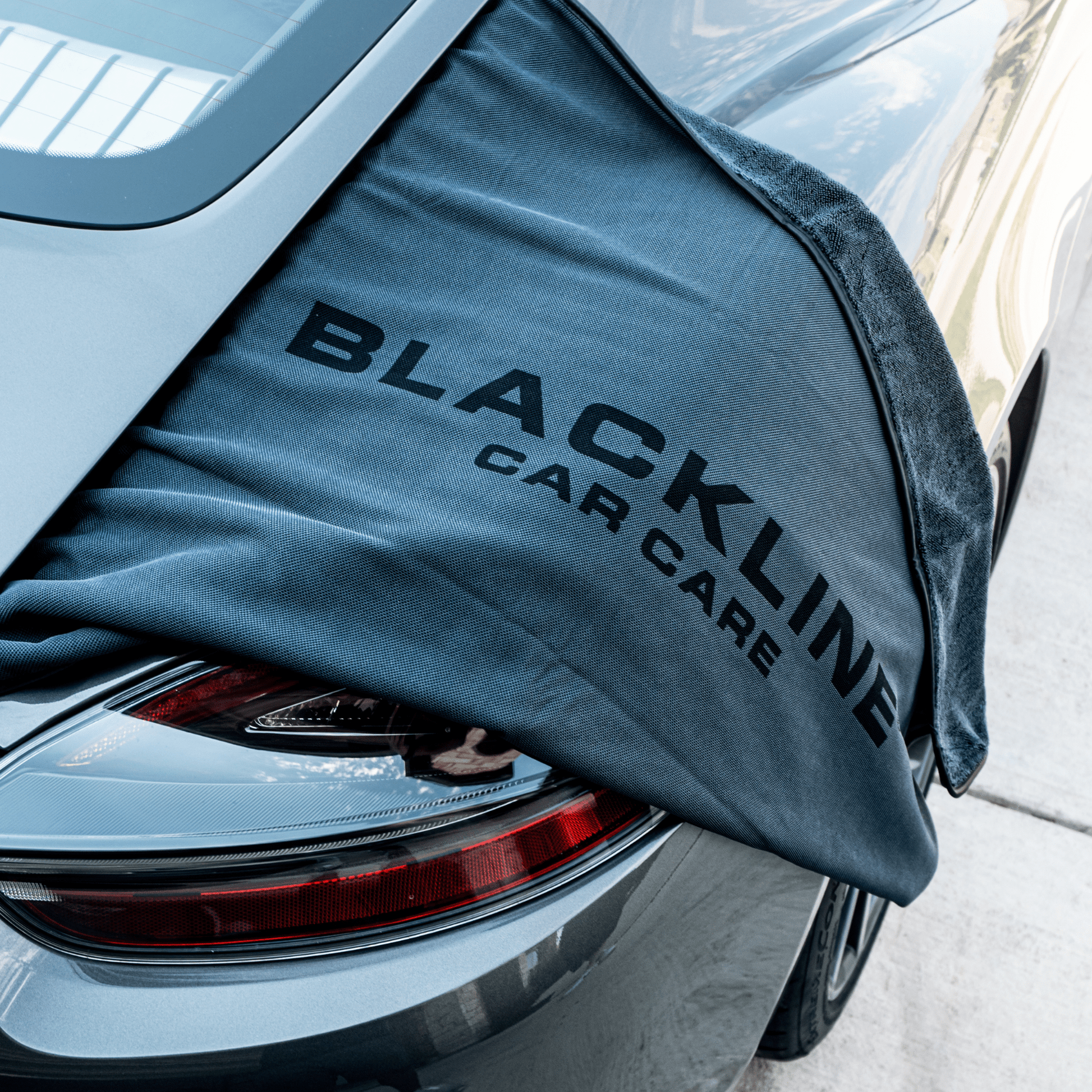 BLACKLINE® SLIM TWISTED - LOOP DRYING TOWEL - Speedlogix