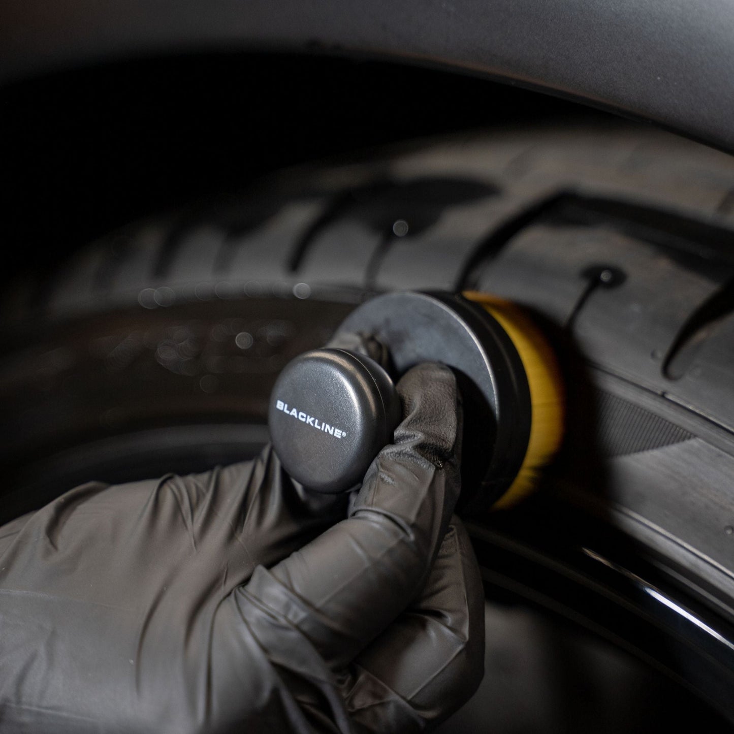 BLACKLINE® TIRE APPLICATOR BRUSH - Speedlogix
