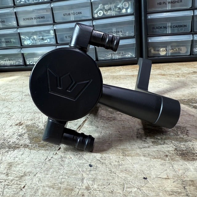 Blemished/Discounted Speedlogix Oil Catch Can 2005 - 2023 Challenger/Charger 392 - Speedlogix