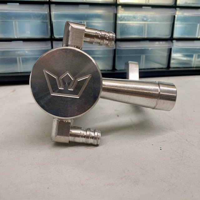 Blemished/Discounted Speedlogix Oil Catch Can 2005 - 2023 Challenger/Charger 392 - Speedlogix