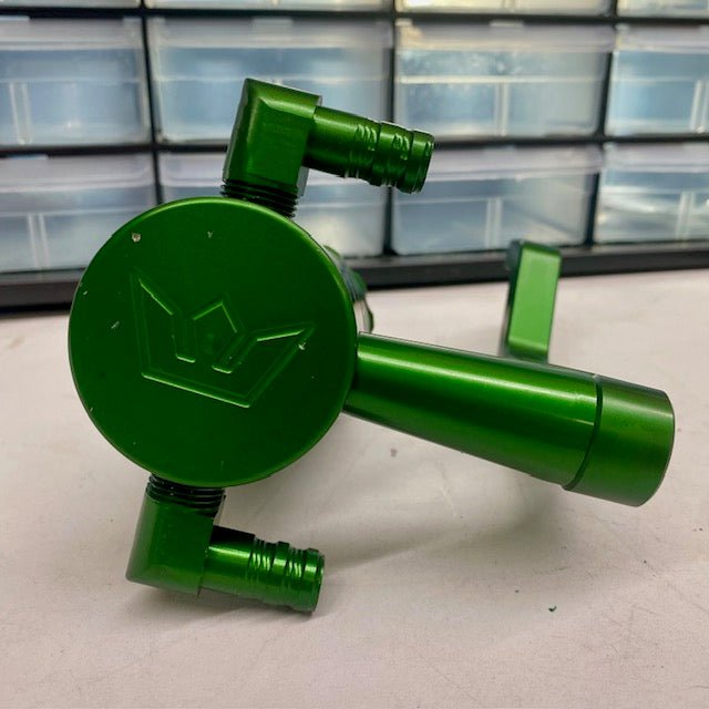 Blemished/Discounted Speedlogix Oil Catch Can 2005 - 2023 Challenger/Charger 392 - Speedlogix