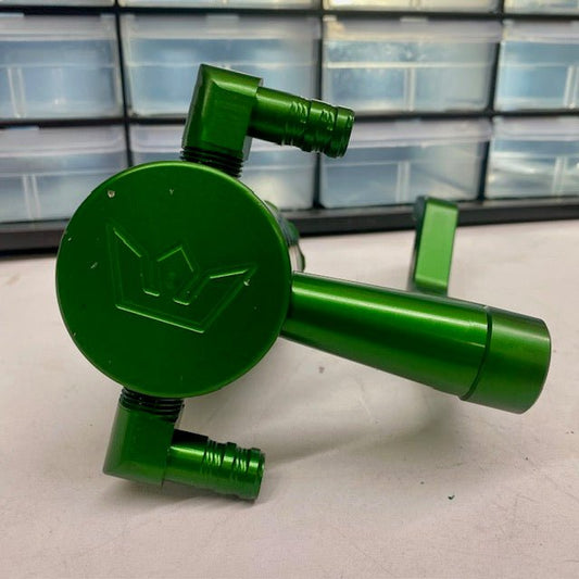 Blemished/Discounted Speedlogix Oil Catch Can 2005 - 2023 Challenger/Charger 392 - Speedlogix