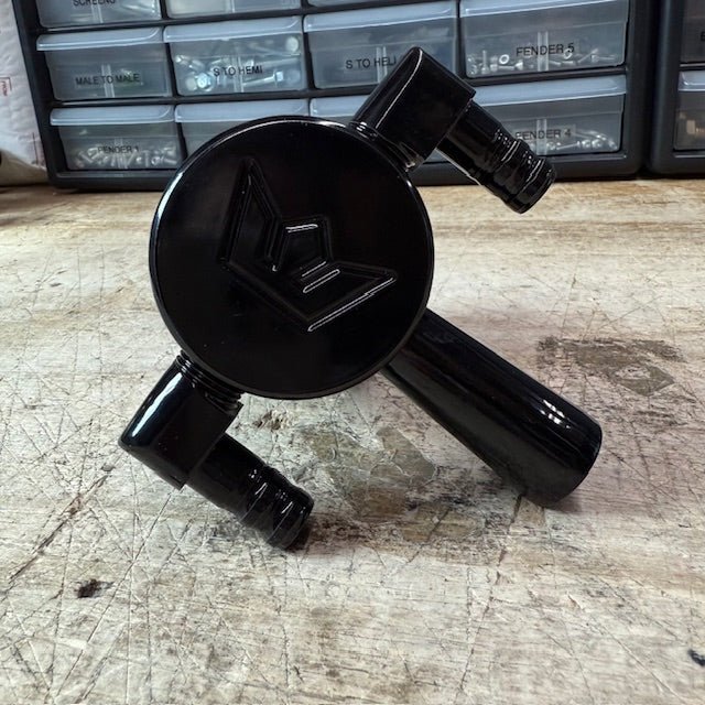 Blemished/Discounted Speedlogix Oil Catch Can 2005 - 2023 Challenger/Charger 5.7L - Speedlogix