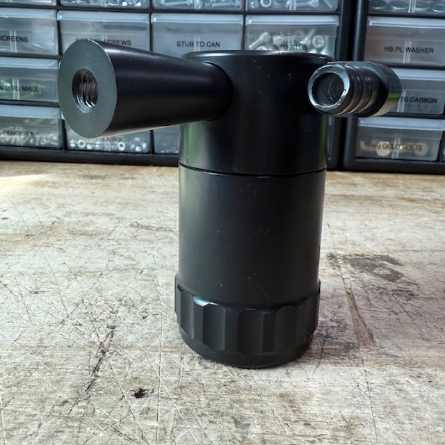 Blemished/Discounted Speedlogix Oil Catch Can 2005 - 2023 Challenger/Charger 5.7L - Speedlogix