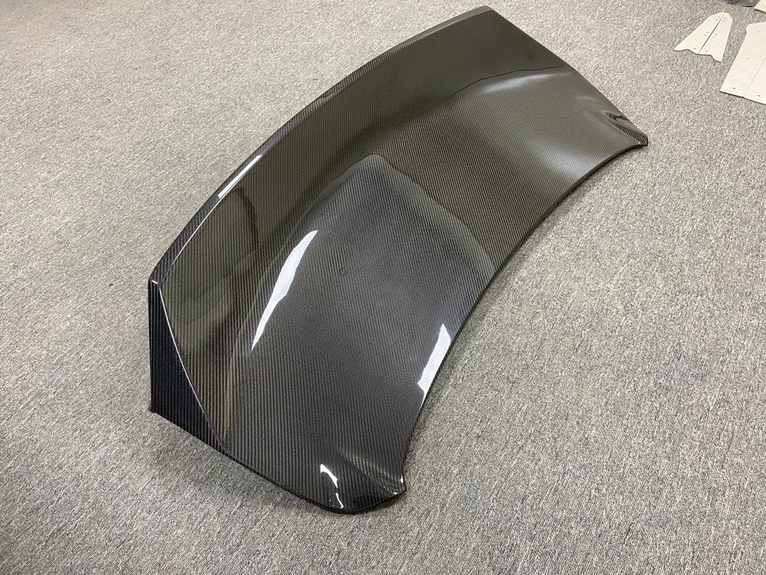 CAMARO 16 - 23 Carbon Fiber Trunk (With Ducktail Spoiler) - Speedlogix