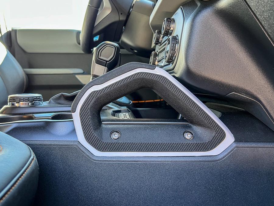 Center Grab Handle Stripe Overlay (Standard Series) - 2021+ *Bronco