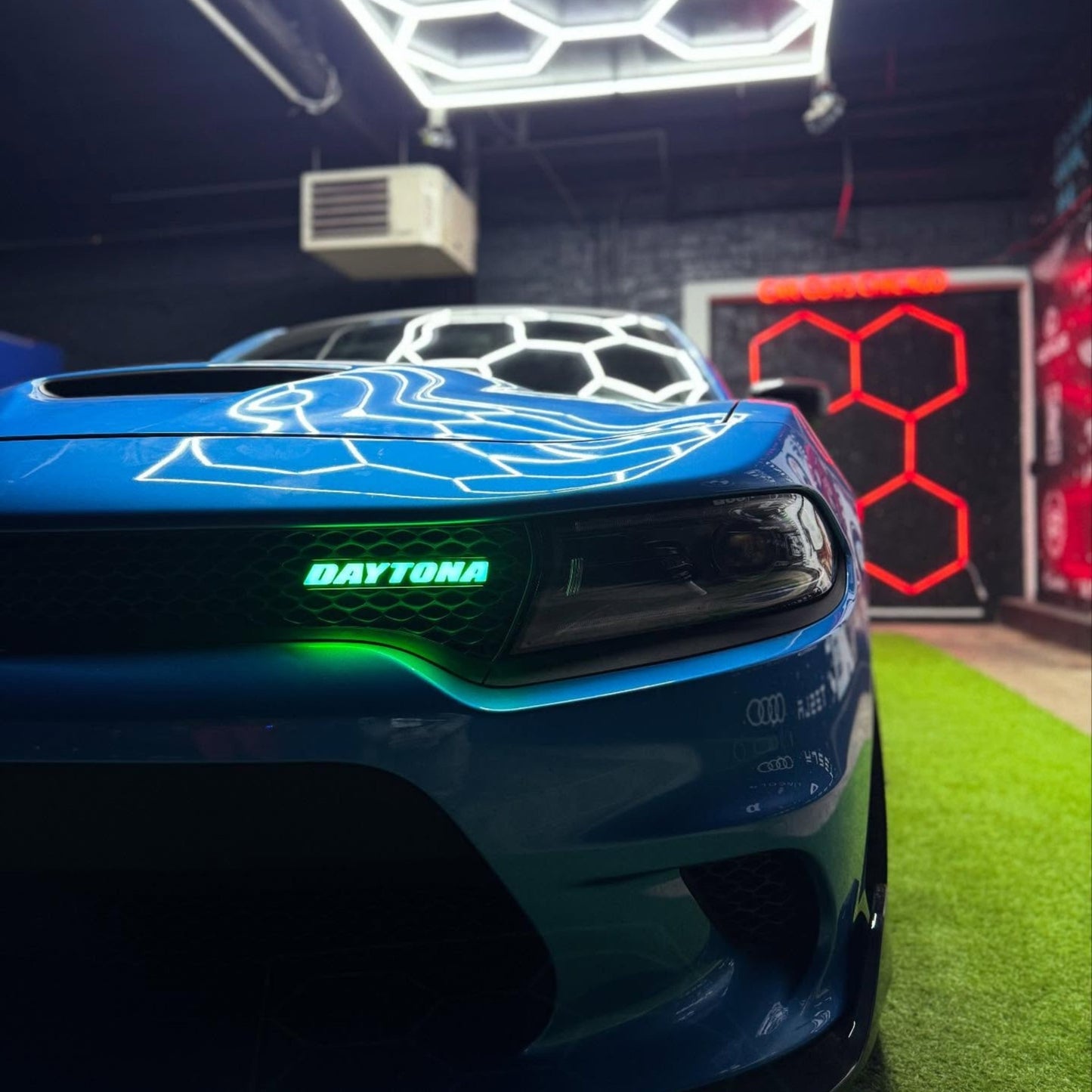 Daytona LED Badge: (Multicolor Flow) - Speedlogix