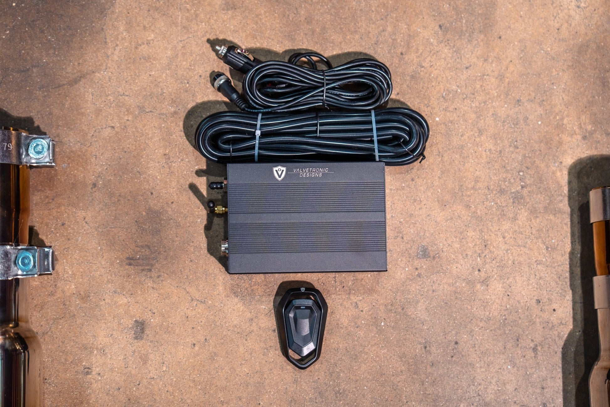 Dodge Charger / Challenger V8 Valved Sport Exhaust System - Speedlogix