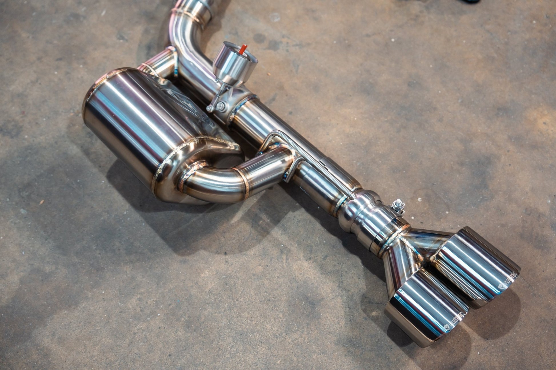 Dodge Charger / Challenger V8 Valved Sport Exhaust System - Speedlogix