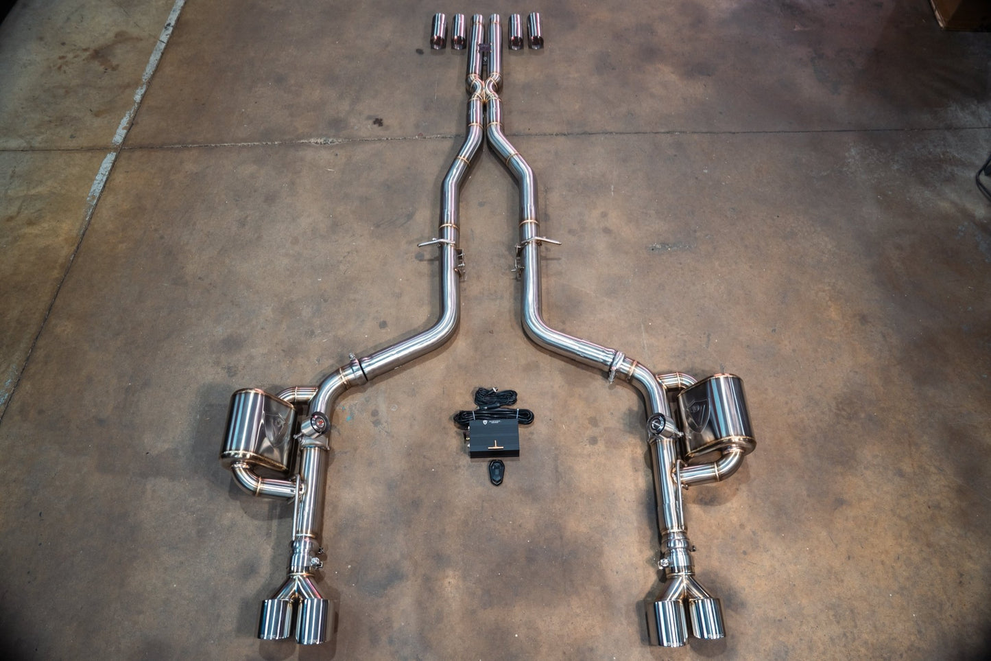 Dodge Charger / Challenger V8 Valved Sport Exhaust System - Speedlogix