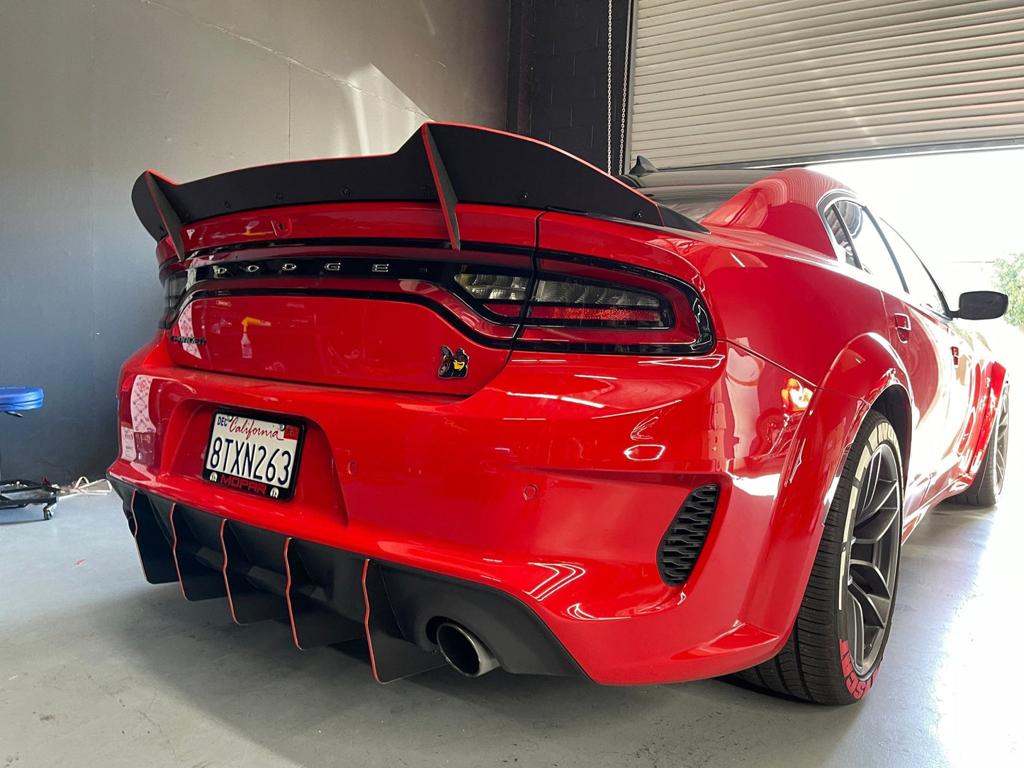 Dodge Charger V2 +1 Sharp Design Wickerbill - Speedlogix